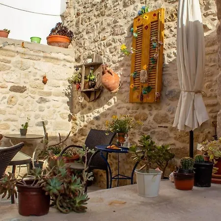 Ariadni's House Knosos